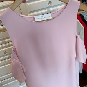 Amanda uprichard pink open shoulder top. Xs